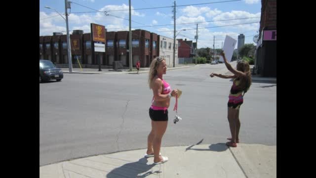 Chantel drops shorts at hooters car wash to go full bikini for a few bucks