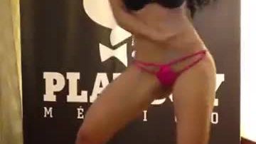 Diosa canales bailando samba para playboy mexico o