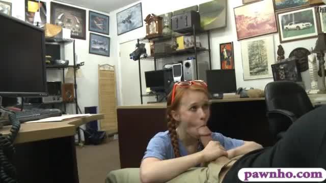 Redhead teen sells her canoe and smashed
