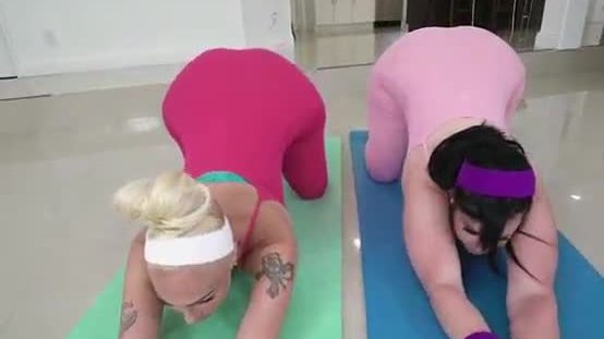 Curvy hoes get their booties fondled by personal trainer