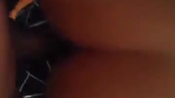 Me corro en su culito