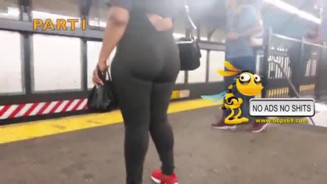 Touch her pussy in metro