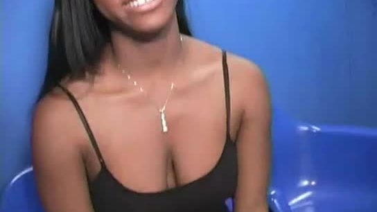 Cute amateur black girl sucks off big white dong 5